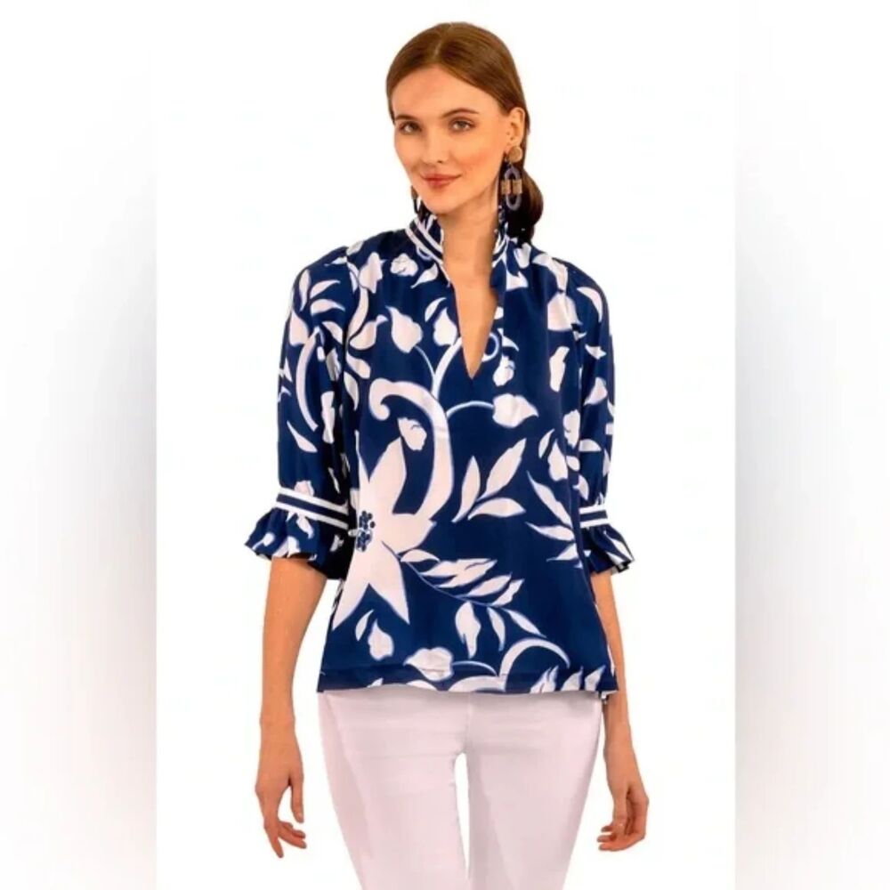 Gretchen Scott Designs Navy and White Leaf Print Blouse